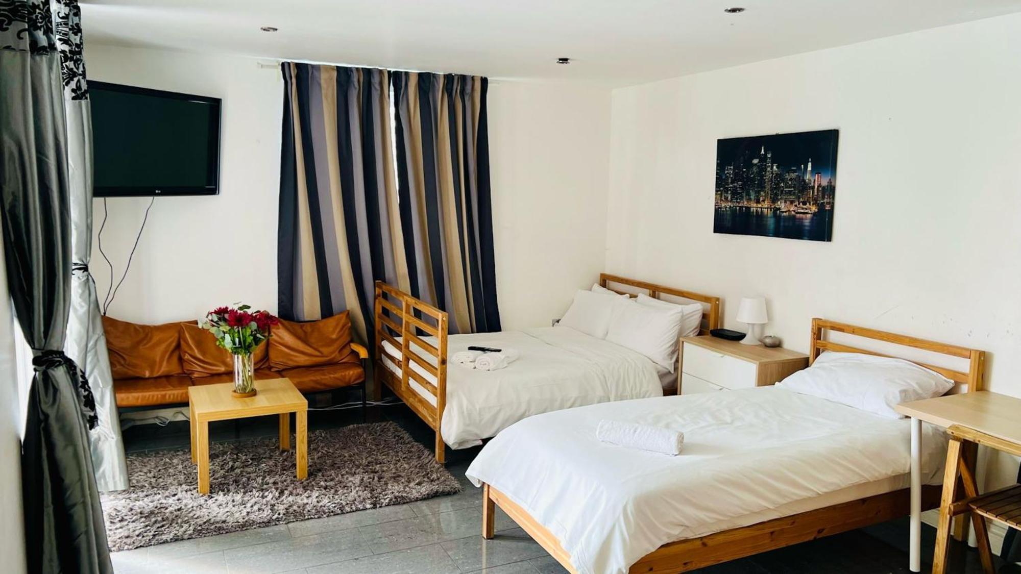 City View Sunset Luxurious Apartment In London Zone-1 Including One Family Twin Room With Its Own Stunning Private Terrace Exterior foto